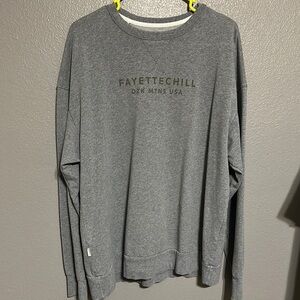 Fayettechill Gray Sweatshirt Women’s Size Large